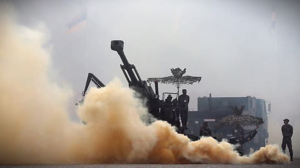 মধ্যস্থতার কথা বলে ইউক্রেনকে যেভাবে উস্কে দিচ্ছে ভারত