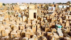 বিশ্বের সর্ববৃহৎ মৃত্যুপুরী 'ওয়াদি আস সালাম'