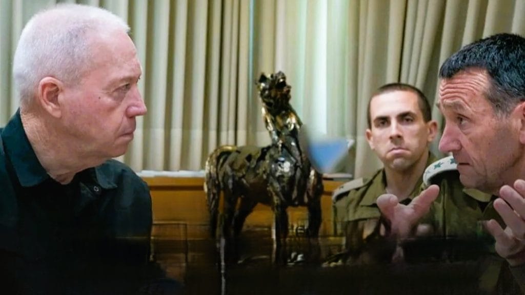 গাজায় আগ্রাসন থামাতে বিরল পদক্ষেপ ইসরায়েলি সেনাদের