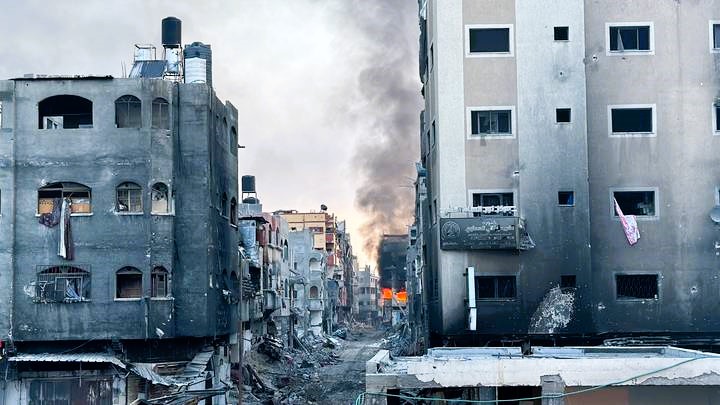 ড্রোন-রোবটের হামলায় গাজা থেকে ফিলিস্তিনিদের জোরপূর্বক উৎখাত