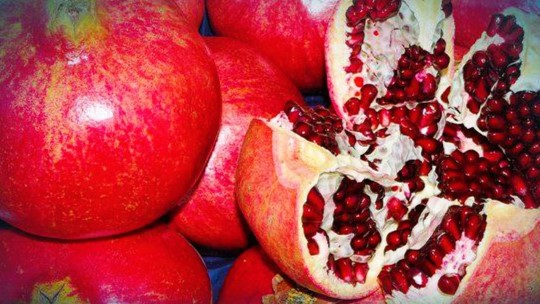 আফগানিস্তানে ৮ মাসে ৬৩ হাজার টন আনার রপ্তানি