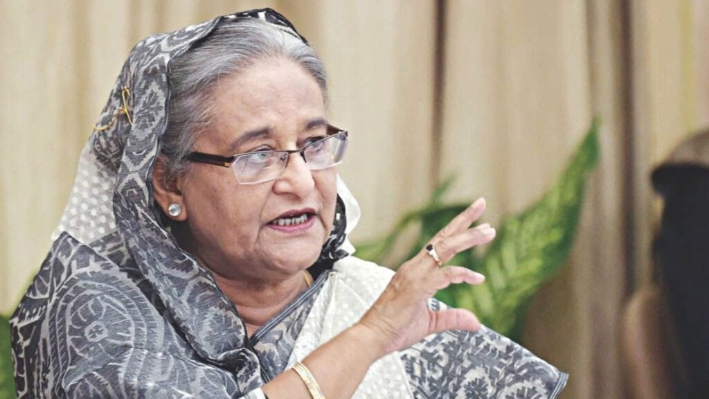 ভারতে অবস্থান করেও বাংলাদেশের রাজনীতিতে প্রভাব বিস্তার করছেন শেখ হাসিনা?