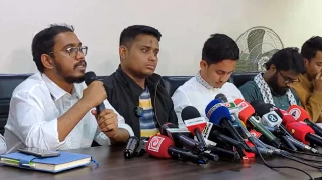 ৩১ ডিসেম্বর নতুন বিপ্লবের ডাক, ৫ আগস্টের মত সকলকে মাঠে নামার আহ্বান