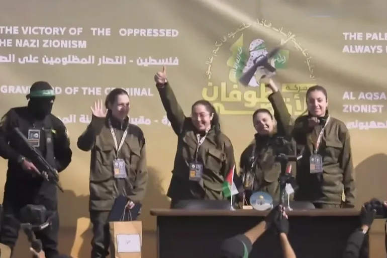 ফিলিস্তিনি নারীর ছদ্মবেশে চলাফেরা করতেন মুক্তিপ্রাপ্ত ইসরায়েলি বন্দিনীরা