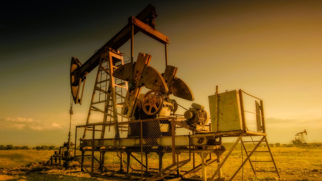 সিরিয়ার একসময়ের সমৃদ্ধ তেলক্ষেত্র এখন ধ্বংসের পথে