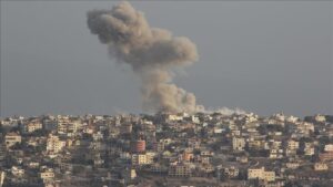 জেনিনে ইসরায়েলি বিমান ও স্থল হামলা, উদ্ধারকাজে বাধা