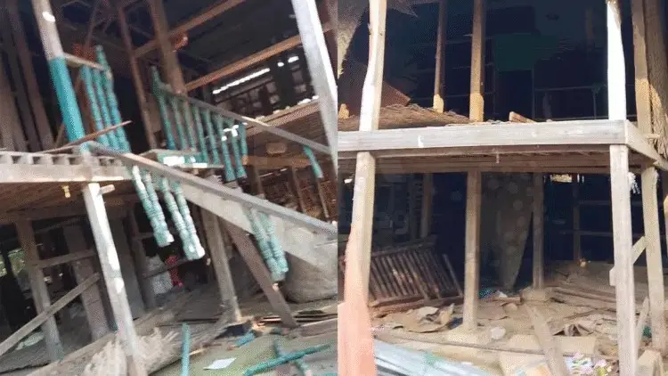 রোহিঙ্গাদের ঘরবাড়ি ভেঙে কাঠ লুট করে সামরিক ঘাঁটি গড়ছে সন্ত্রাসী আরাকান আর্মি